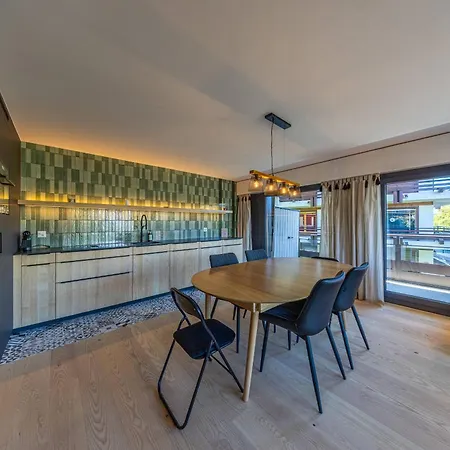 Cosy Appartement, Nid D'aigle J0, 2 *