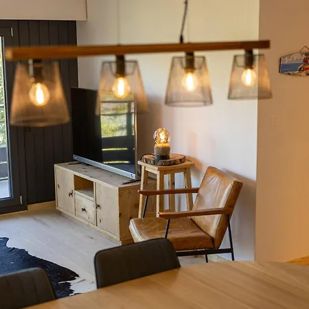 Cosy Appartement, Nid D'aigle J0, 2